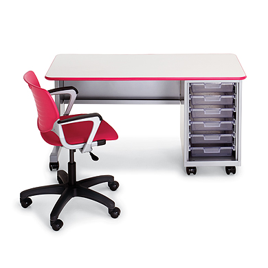 Cascade® Teacher Desk – Single Pedestal
