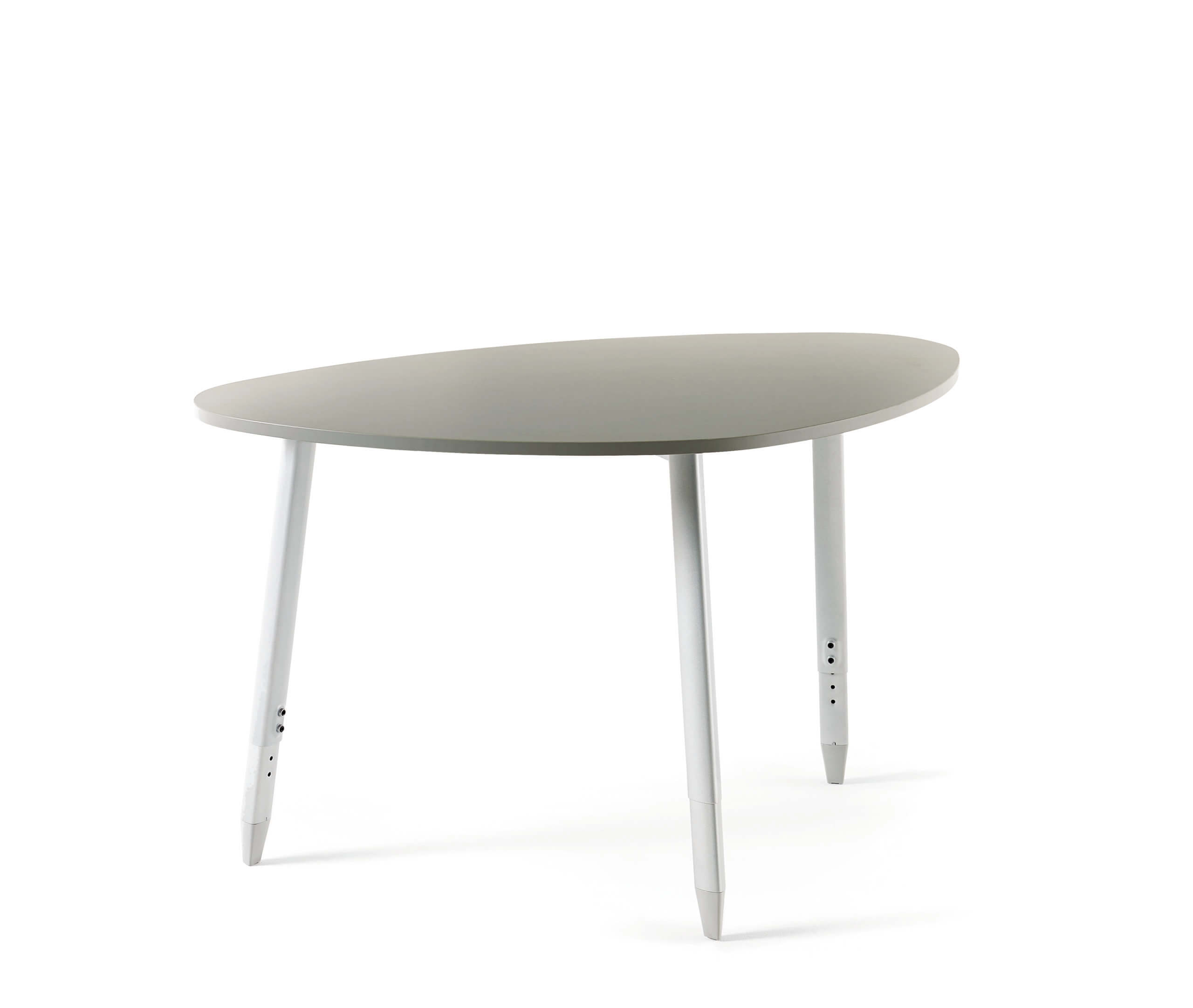 Flowform® Clamshell Table